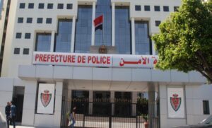 فتاتان تعتديان على شرطي، و ولاية الأمن تدخل على خط القضية.