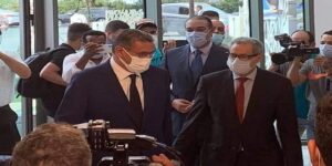 أخنوش يواصل مشاوراته لتشكيل الحكومة بعقد لقاء مع زعيم حزب السنبلة، و الأخير يصرح عقب اللقاء بنا يلي: 12 أخنوش العنصر