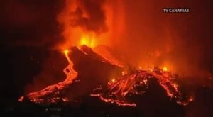 إسبانيا تجلي آلاف السكان بعد ثوران بركان في جزر الكناري