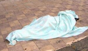 جثة ستيني وسط حديقة عمومية تستنفر السلطات الأمنية