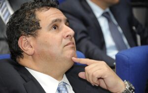 مذكرة مصلحية لأخنوش تثير الفزع في نفوس بعض موظفي بلدية أكادير . 11 أخنوش 1