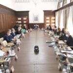 بروفيسور يبعث رسائل الأمان والإطمئنان إلى المواطنات والمواطنين المغاربة.