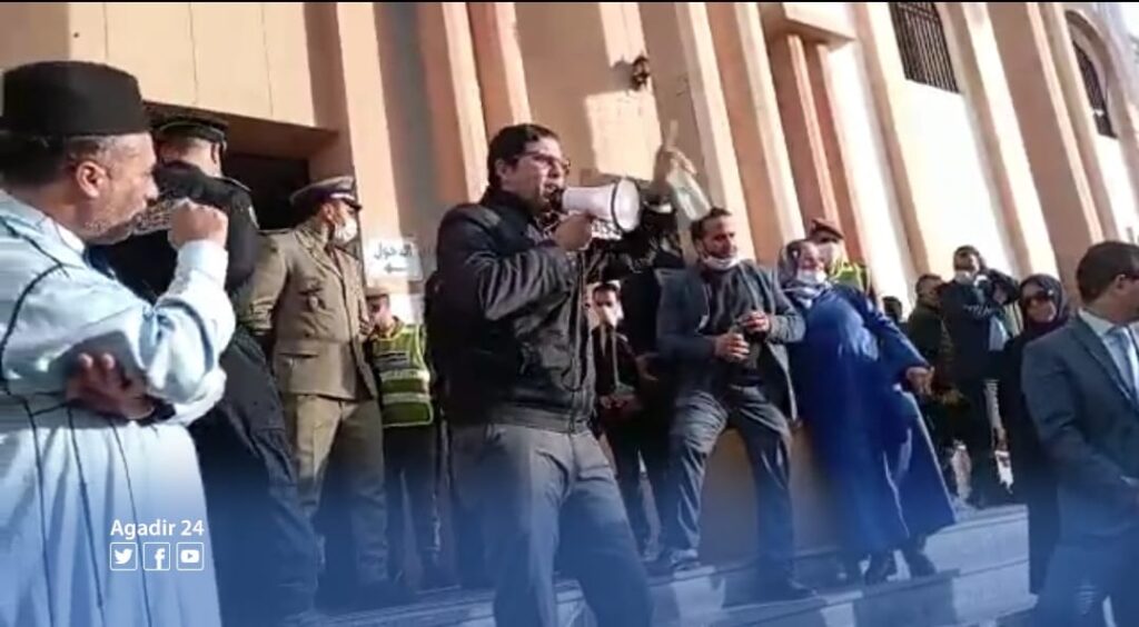 اتفاق ينهي مسلسل الاحتقان بمحاكم المملكة بسبب فرض جواز التلقيح