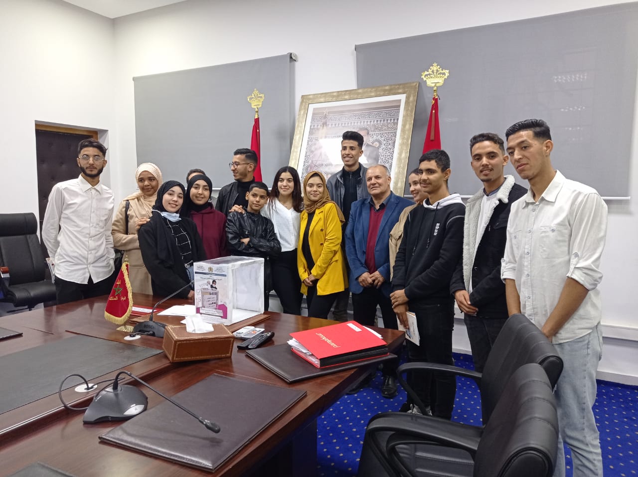 التلميذة سارة الضعيف وصيفة بطل مسابقة تحدي القراءة العربي على رأس المجلس التلاميذي الجهوي لجهة سوس ماسة+"صور"