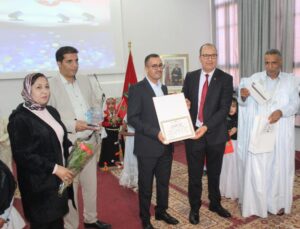 حفل تكريم المدرسات والمدرسين يُحفّز الأطر العاملة بالمنظومة التربوية للرفع من جودة ونجاعة الأداء التربوي" . 3 WhatsApp Image 2021 11 30 at 21.42.14