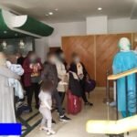بروفيسور يحدد الطرق الكفيلة بتجنب الإجراءات المشددة التي يفرضها خطر تفشي متحور “أوميكرون”.