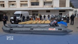 أكادير وبالفيديو : حجز ثلاثة أطنان من مخدر الشيرا في إطار عملية للتهريب الدولي للمخدرات 8 المخدرات اكادير