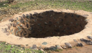 العثور على جثة شخص داخل بئر يستنفر السلطات