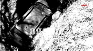 أسرة تنجو من موت محقق بعد سقوط سيارتها في واد