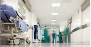 خصاص في المستشفيات بسبب إصابة الأطر الصحية بمتحور أوميكرون 4 المستشفيات