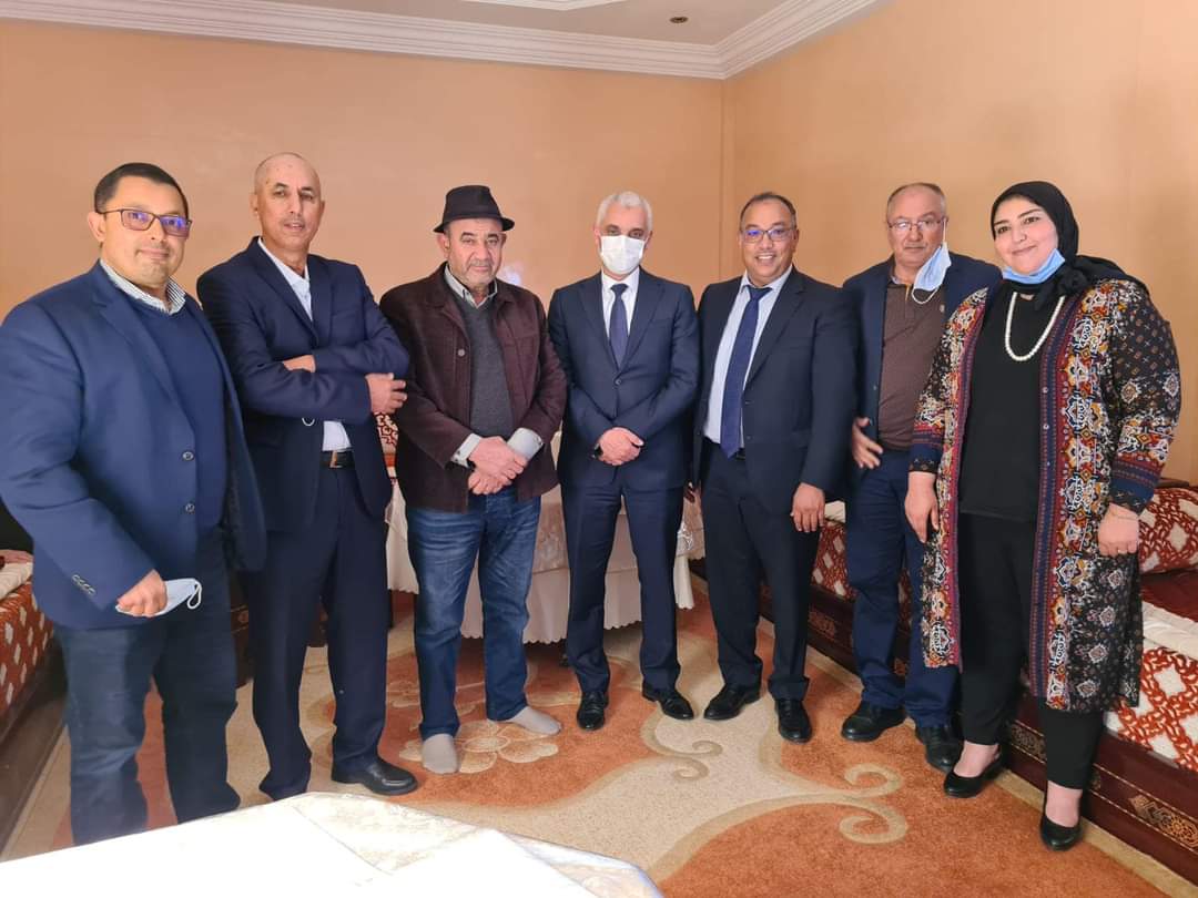 لقاء رئيسة جماعة أولاد تايمة بوزير الصحة حول وضعية المستشفى المحلي