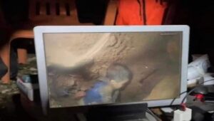أكثر من أربعين ساعة و الطفل ريان عالق في قاع بئر، والجهود متواصلة لانتشاله . 12 الطفل ريان