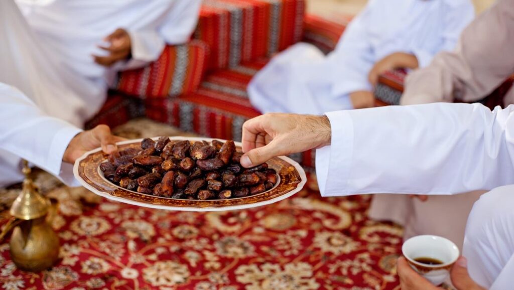 المباح لهم شرعا الإفطار في رمضان