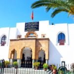 الداخلية تشدد المراقبة على المقاهي ومحلات الوجبات السريعة.