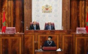 العدوي تستعرض البرلمان الجهود والتدابير التي اتخذتها المملكة في سياق وطني ودولي يعرف تحولات متسارعة.