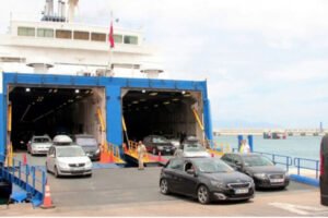 تطوير تجهيزات الموانئ