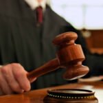 عبارة “أخنوش ديكاج” تتسبب في توقيف سائق سيارة أجرة عن العمل