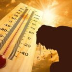 ظواهر يندى لها الجبين بشاطئ مدينة أكادير، تثير استياء المواطنين، وتسائل المسؤولين.
