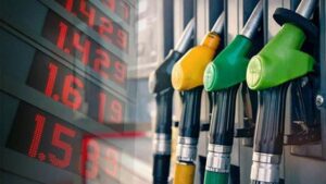 هذه مبررات الحكومة لاستمرار ارتفاع أسعار المحروقات بالمغرب بالرغم من انخفاضها عالميا. 12 ارتفاع أسعار المحروقات بالمغرب