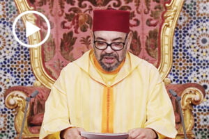 الملك يدعو لمراجعة مدونة الأسرة، و يوجه رسالة سلام ومحبة إلى الجارة الجزائر بكل مكوناتها. 7 الملك 5