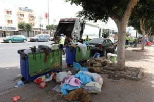 بالفيديو والصور..كيف واجهت جماعة أكادير الأطنان من النفايات المنزلية الخاصة بعيد الأضحى؟ 5 جماعة أكادير 8