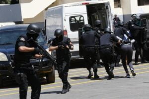 عناصر فرقة مكافحة العصابات بولاية أمن فاس