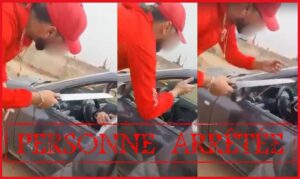 فيديو وهو يهدد شرطيا بالسلاح الأبيض