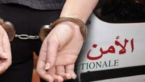توقيف 4 أشخاص، بينهم فتاتان، هددوا عناصر الشرطة بإضرام النار وسط شقة سكنية 4 توقيف