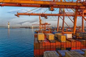 الإعلان عن 6 خطوط ملاحية جديدة تربط موانئ المملكتين السعودية والمغربية 10 خطوط ملاحية جديدة