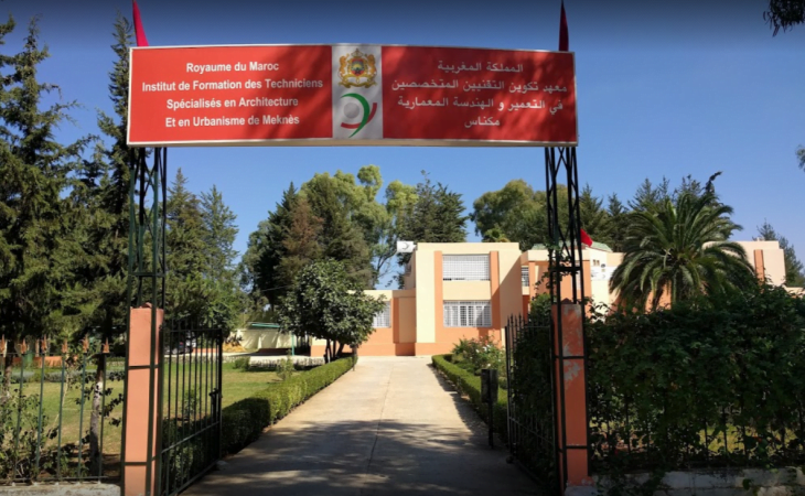فتح معهدين لتكوين التقنيين المتخصصين في التعمير والهندسة المعمارية أحدهما بالجنوب. 