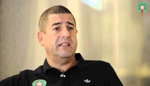 الدكتور عبد الرزاف هفتي يكشف الحالة الصحية للاعبي المنتخب المغربي 8 الدكتور عبد الرزاف هفتي