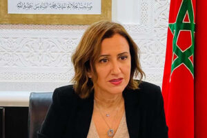 وزيرة السياحة