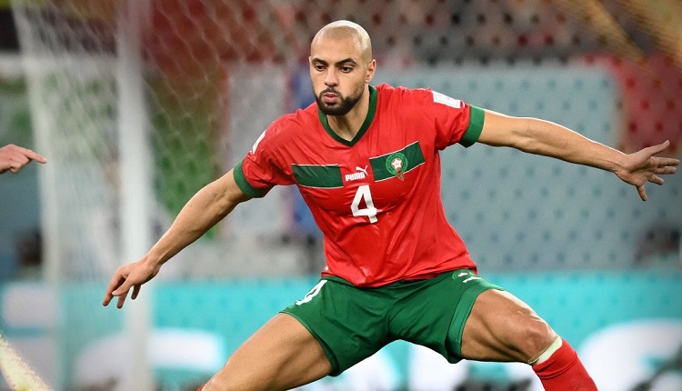 وكلاء سفيان أمرابط يلتقون نادي ليفربول بعد تخصيصه مبلغا ضخما لضم اللاعب  المغربي | أكادير24 | Agadir24
