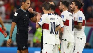 لاعبو البرتغال يعلقون هزيمتهم أمام المغرب على شماعة التحكيم، ويتهمون ميسي بإقصائهم من المونديال 7 لاعبو البرتغال