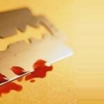 وزير التربية الوطنية ينهي مهام مديره الإقليمي، و يدعوه لتسليم المهام لمدير الأكاديمية.