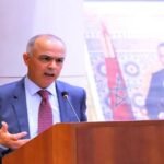مصـ.ـرع أربعيني في حادثة سيـ.ـر مروعة خلال عملية دهس سببها سائق دراجة نارية