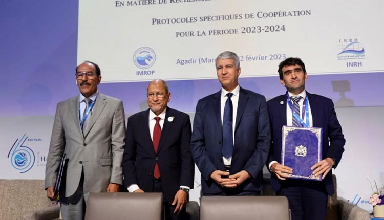 التوقيع بأكادير على بروتوكول التعاون في مجال البحث في الصيد البحري بين المغرب و موريتانيا.