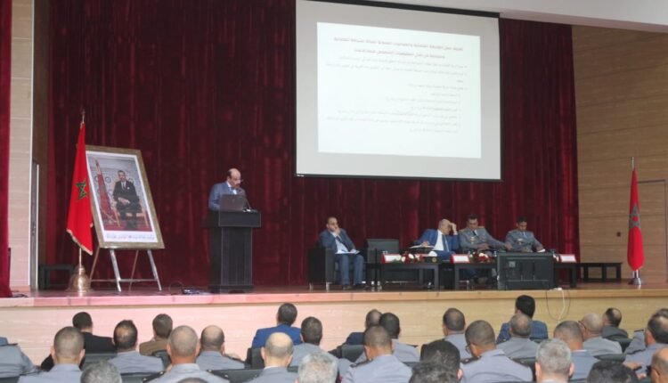 أكادير : "شكليات الأبحاث التمهيدية ودور محاضر الضابطة القضائية في ضمانات المحاكمة العادلة" محور لقاء تواصلي لفائدة ضباط الدرك الملكي. 2 ضباط الدرك الملكي 4
