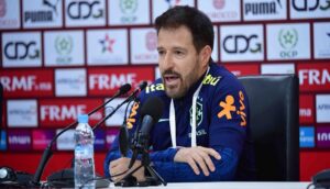 هذا ما قاله مدرب منتخب البرازيل عن المنتخب المغربي قبل المباراة الودية التي ستجمع الفريقين. 11 مدرب البرازيل1
