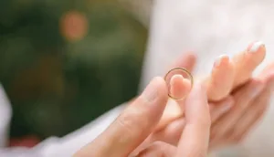 طلبت يد زميلها في العمل للزواج، فكان مصيرها الموت في واقعة تراجيدية ناذرة الوقوع.