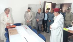 تزنيت: الرحيوي يمتحن النقاب في أول أيام الباكلوريا، في واقعة هي الأولى من نوعها، أثارت استهجان نقابيين. 3 rehiwi Tiznit
