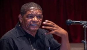 الدكتور الكبير أوحجو في ذمة الله.