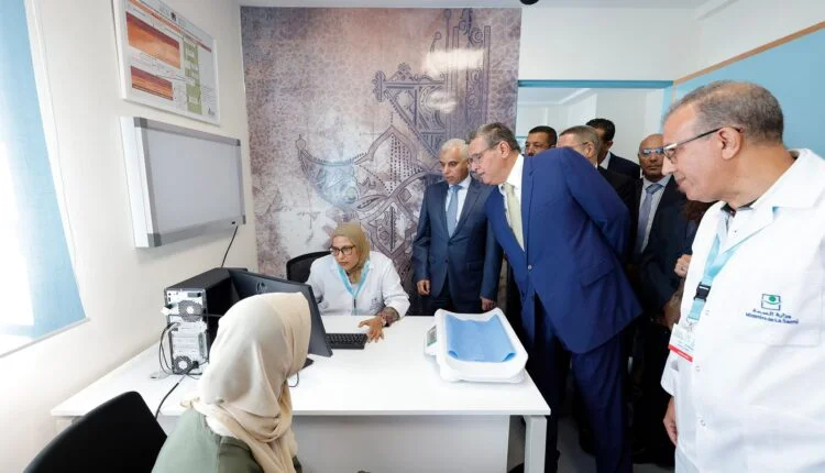 رئيس الحكومة أخنوش يحل بأكادير، و يشرف على مشاريع صحية ستعزز البنية الصحية بعاصمة الانبعاث. 5 رئيس الحكومة أخنوش يحل بأكادير 4