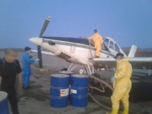 طائرات مواجهة أسراب الجراد 1