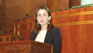 غيثة مزور: اللغة العربية والأمازيغية لغتا التواصل الرسمية في المؤسسات العمومية والخاصة في المغرب 5 ghita mazouar 1
