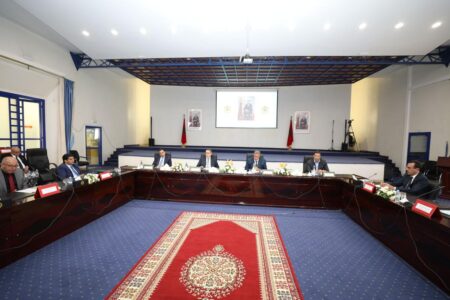 أكادير : أخنوش يطالب بضرورة تسريع بعض المشاريع المهيكلة، قبل متم سنة 2023 على أقصى تقدير. أكادير : أخنوش يطالب بضرورة تسريع بعض المشاريع المهيكلة، قبل متم سنة 2023 على أقصى تقدير.