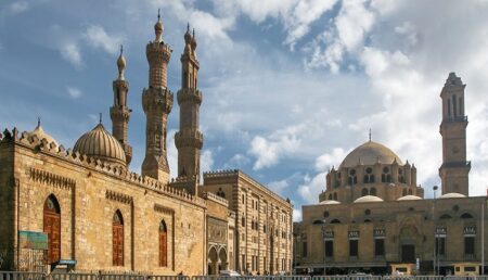 الأزهر يدعو إلى مقاطعة عالمية للمنتجات السويدية