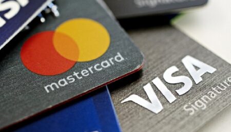 بنك المغرب يكشف عن عدد البطاقات البنكية المتداولة بالمملكة خلال سنة 2022