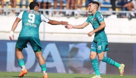 تأهل الرجاء البيضاوي إلى نهائي كأس العرش بفوزه على الوداد الرياضي في نصف النهائي