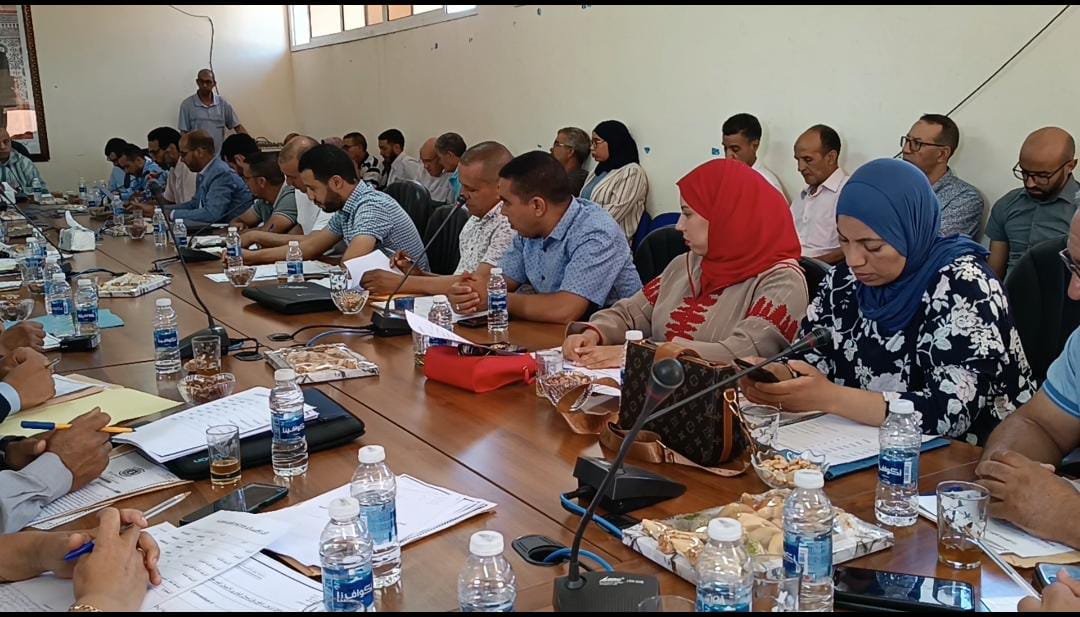 المجلس الجماعي لمدينة أزيلال يعقد دورته الإستثنائية لشهر يوليوز 2023 + صور